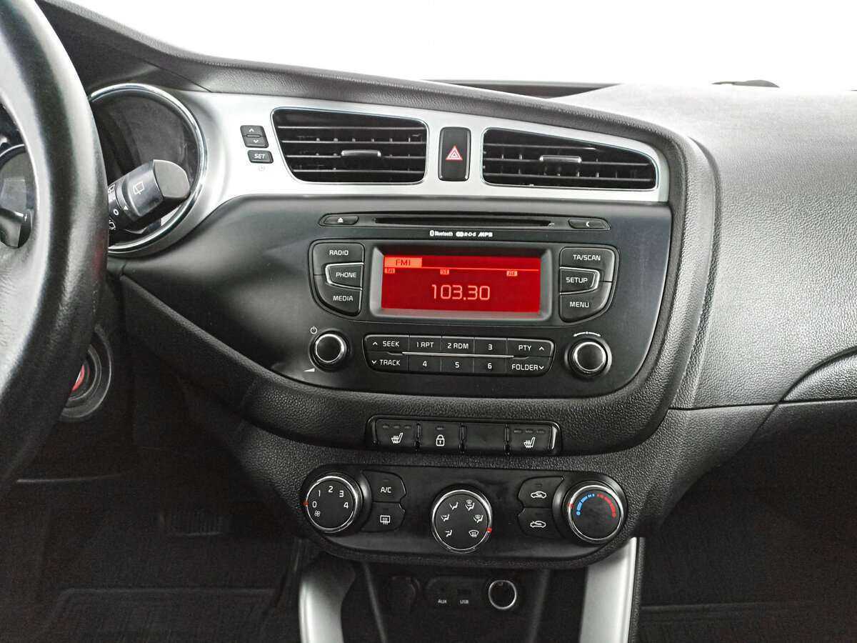 Kia Ceed, 2012 Фото №13