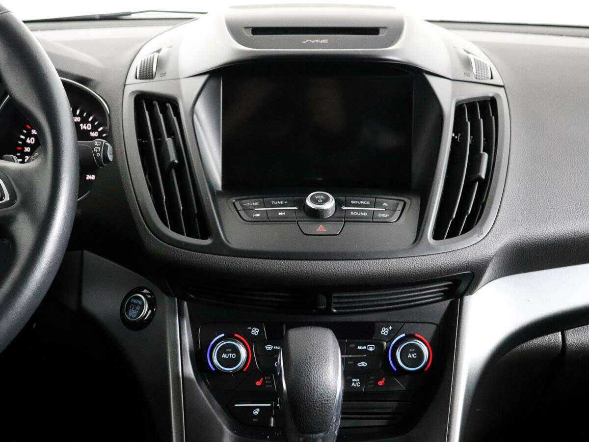 Ford Kuga, 2018 Фото №12