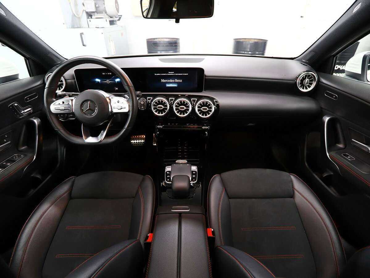 Mercedes-Benz A-Класс 200, 2019 Фото №17