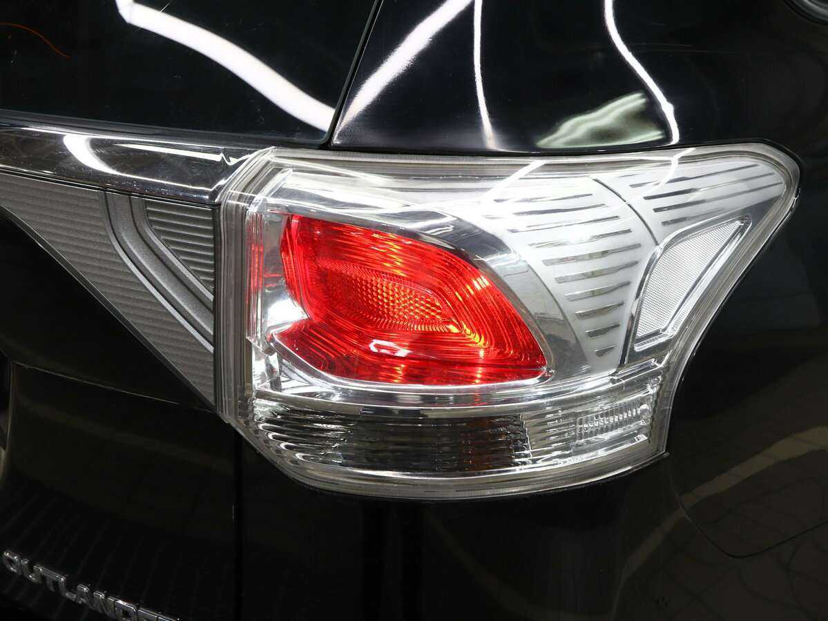 Mitsubishi Outlander, 2013 - 136 000 км. | Фото №5