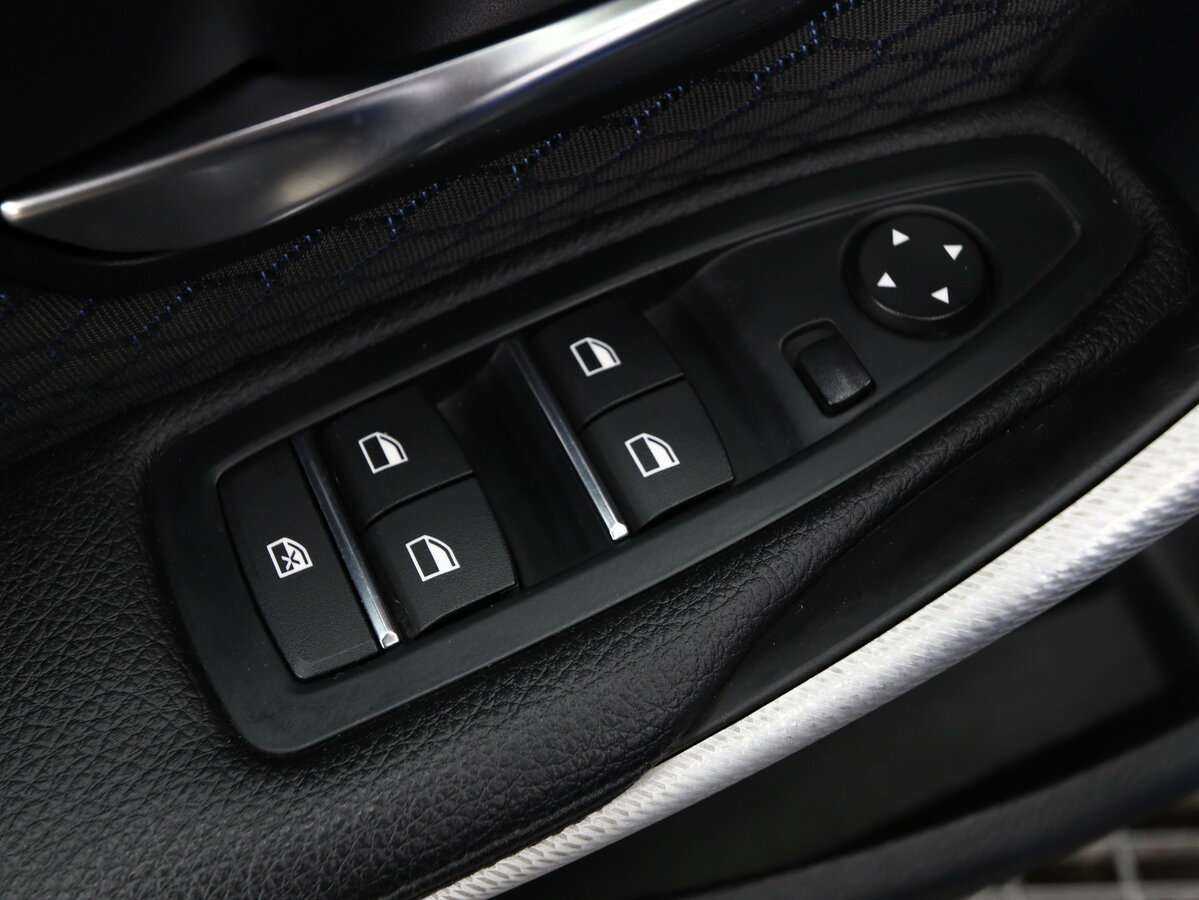 BMW 3 серии 320i xDrive, 2016 Фото №7