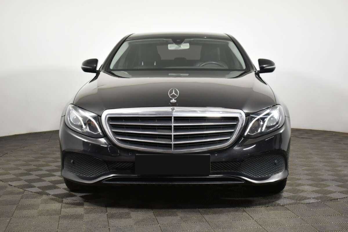 Mercedes-Benz E-Класс 200, 2018 Фото №2