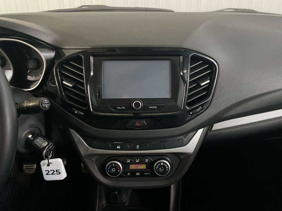 Lada (ВАЗ) Vesta, 2017 Фото №11