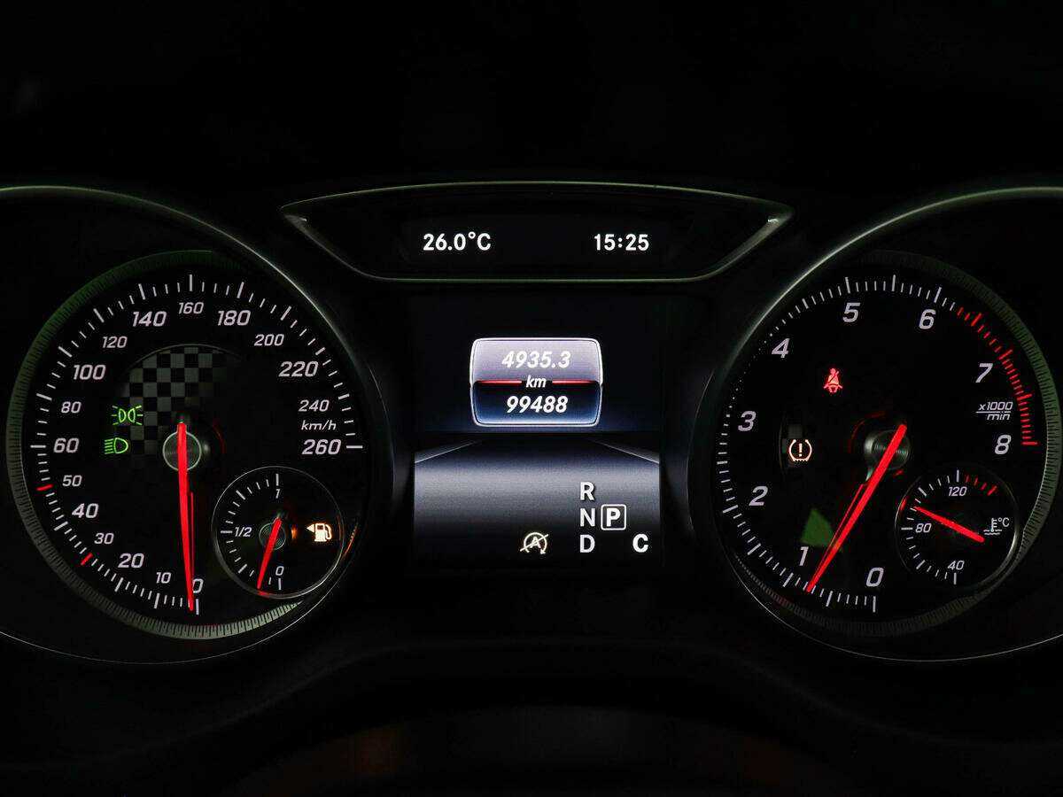 Mercedes-Benz A-Класс 180, 2016 Фото №11