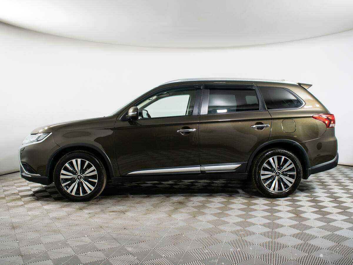 Mitsubishi Outlander, 2018 - 113 000 км. | Фото №5