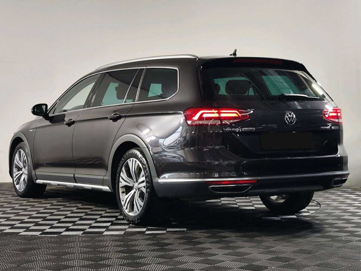 Volkswagen Passat Alltrack, 2019 - 153 200 км. | Фото №4