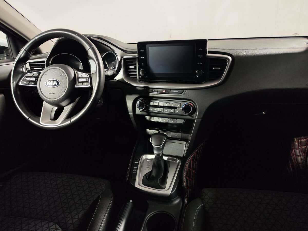 Kia Ceed, 2020 Фото №20