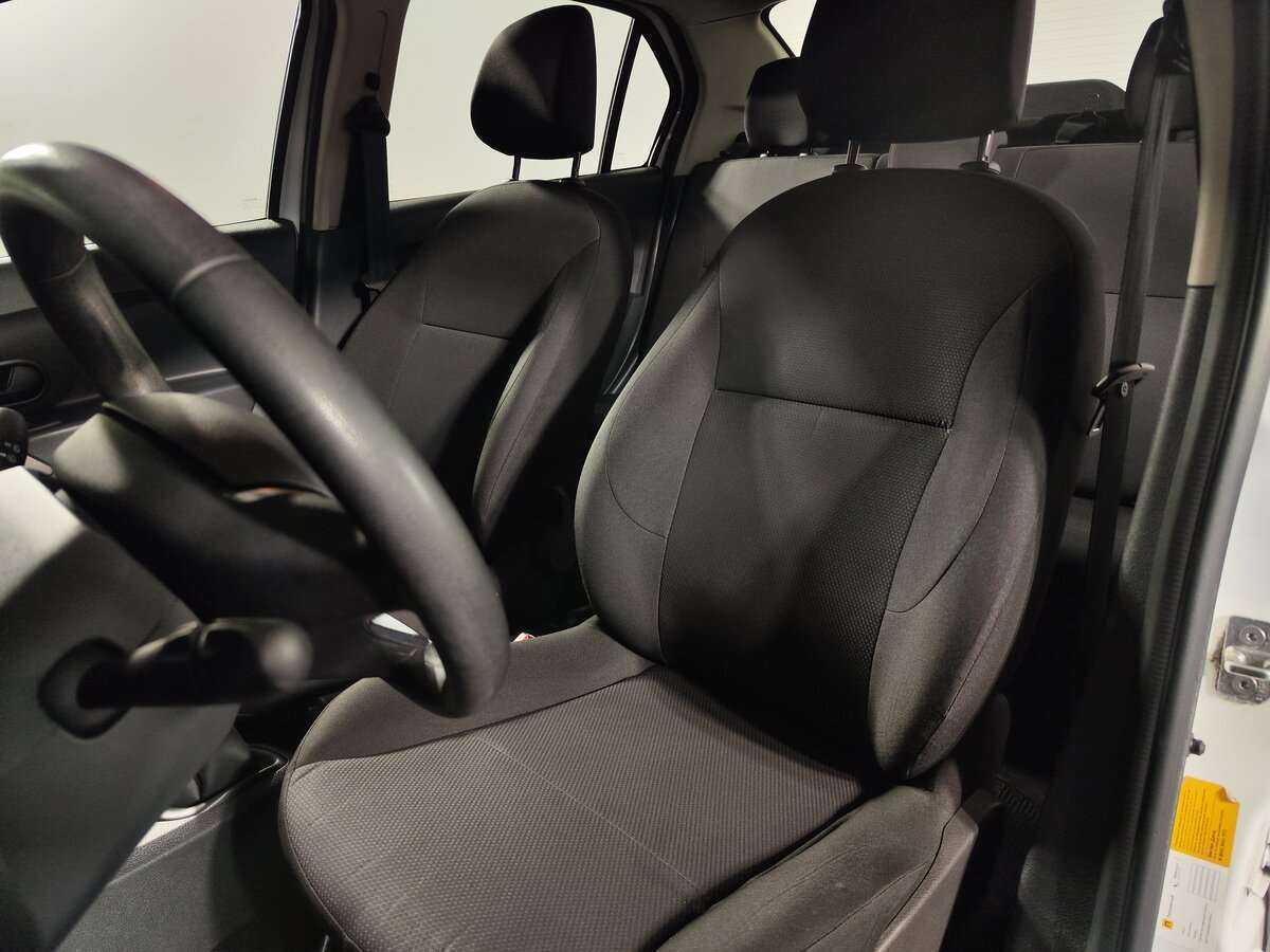 Renault Logan, 2019 Фото №6