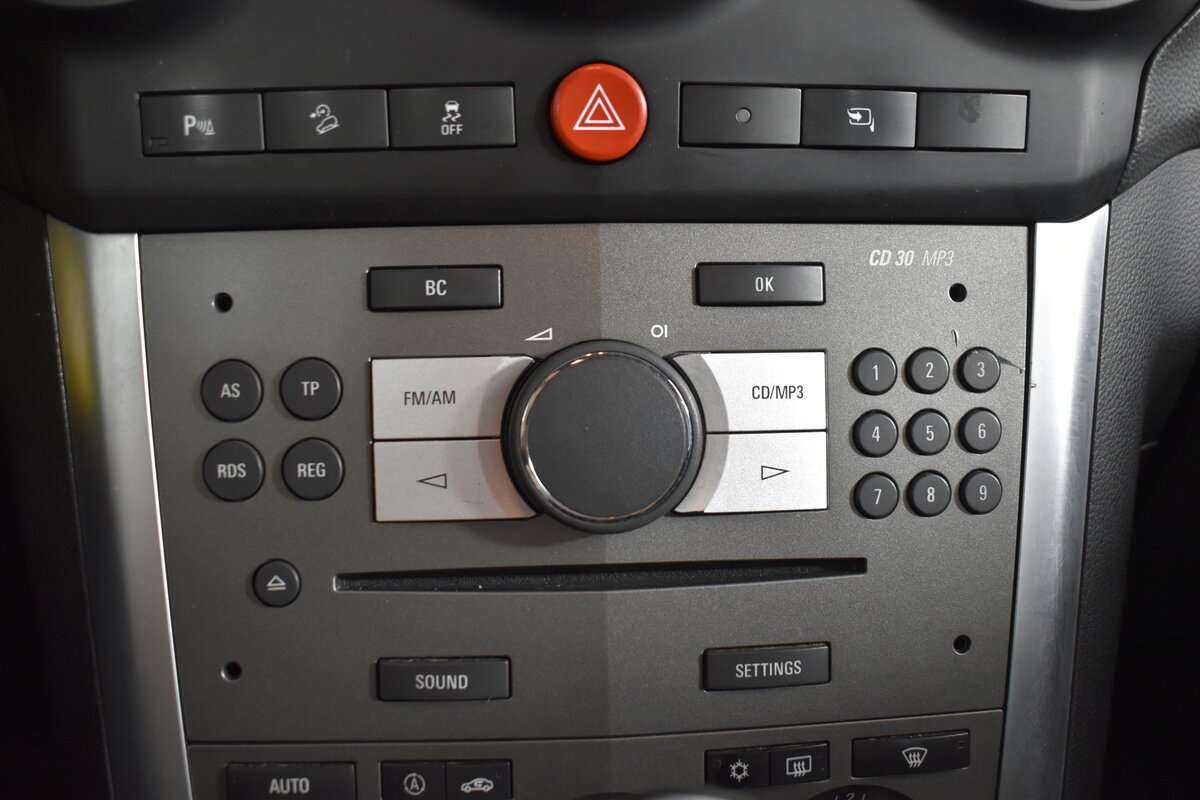 Opel Antara, 2013 Фото №16