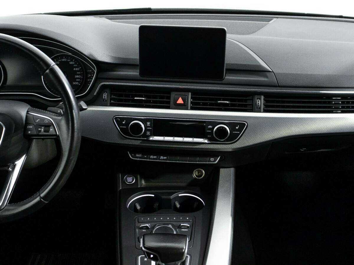 Audi A4, 2015 Фото №12