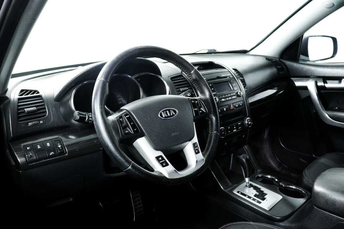 Kia Sorento, 2012 Фото №13