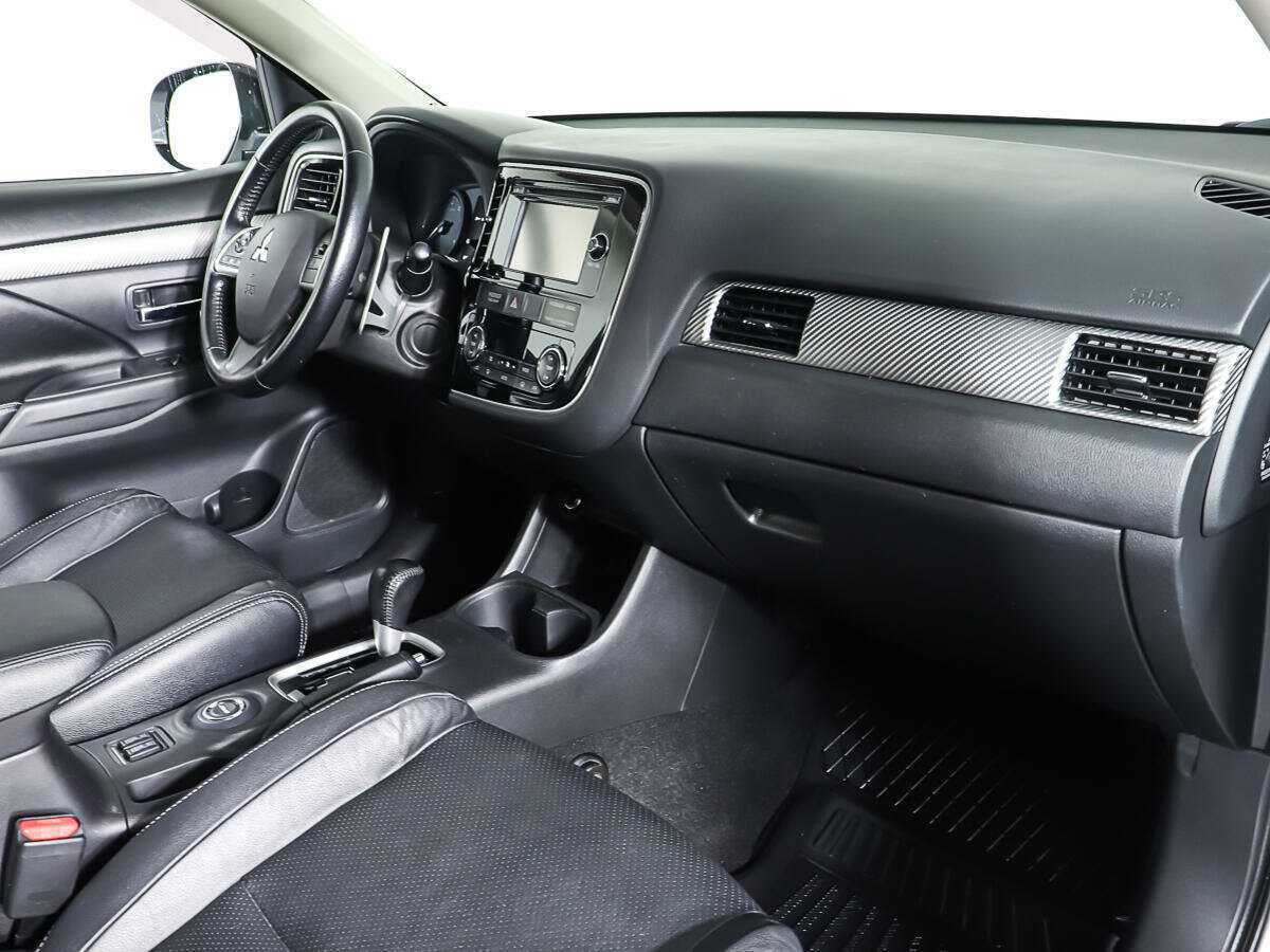 Mitsubishi Outlander, 2013 Фото №9