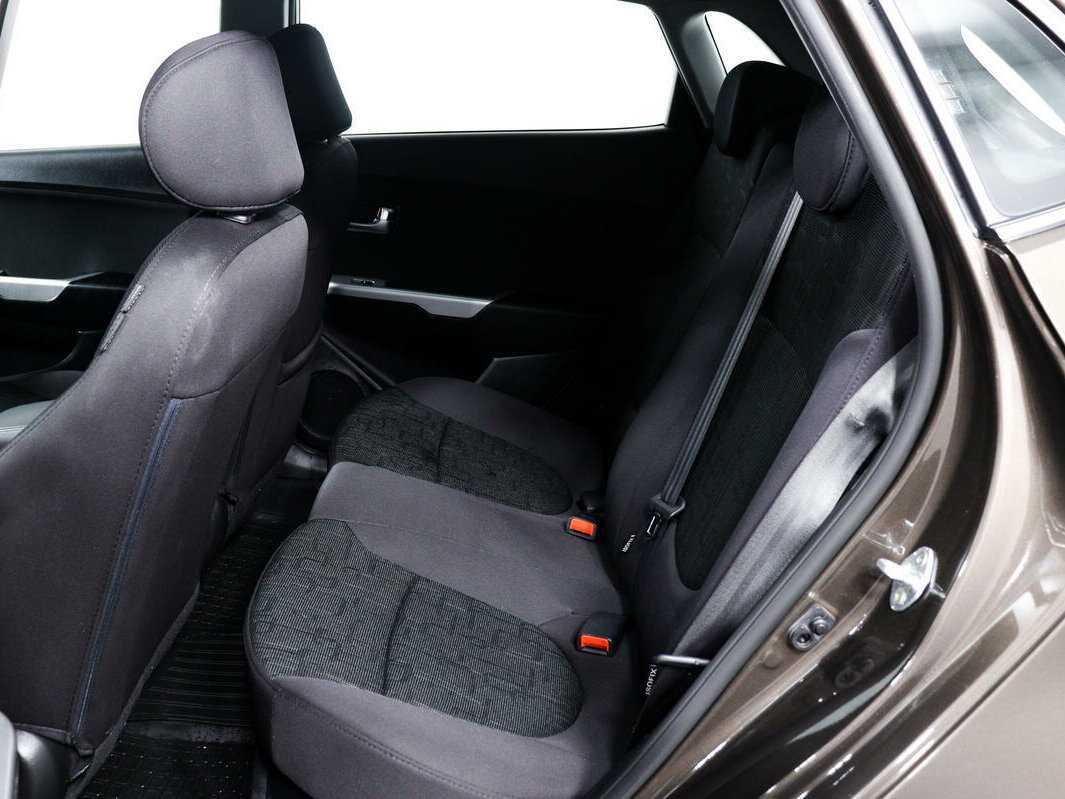 Kia Rio, 2015 Фото №12