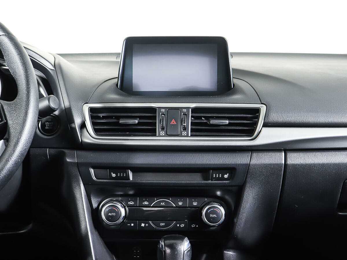 Mazda 3, 2017 Фото №12
