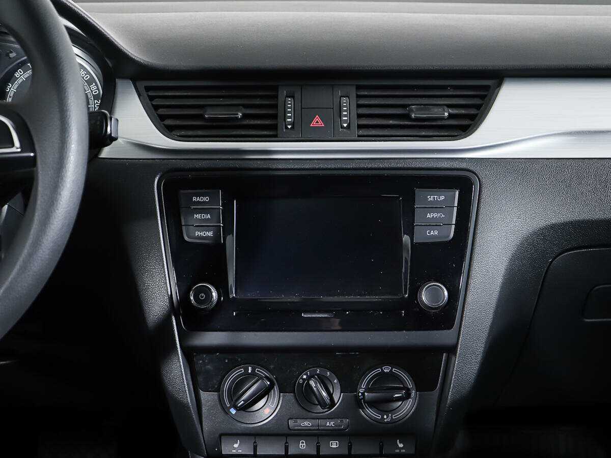 Skoda Rapid, 2019 Фото №11