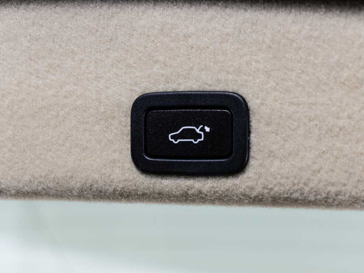 Volvo XC60, 2016 Фото №15