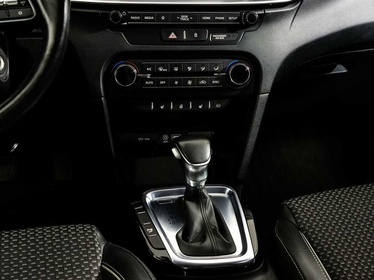 Kia Ceed, 2018 Фото №14