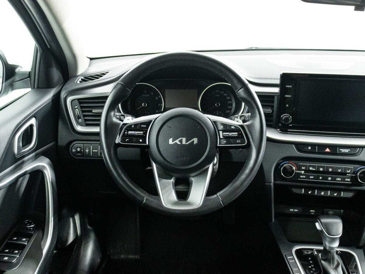 Kia Ceed, 2023 Фото №20