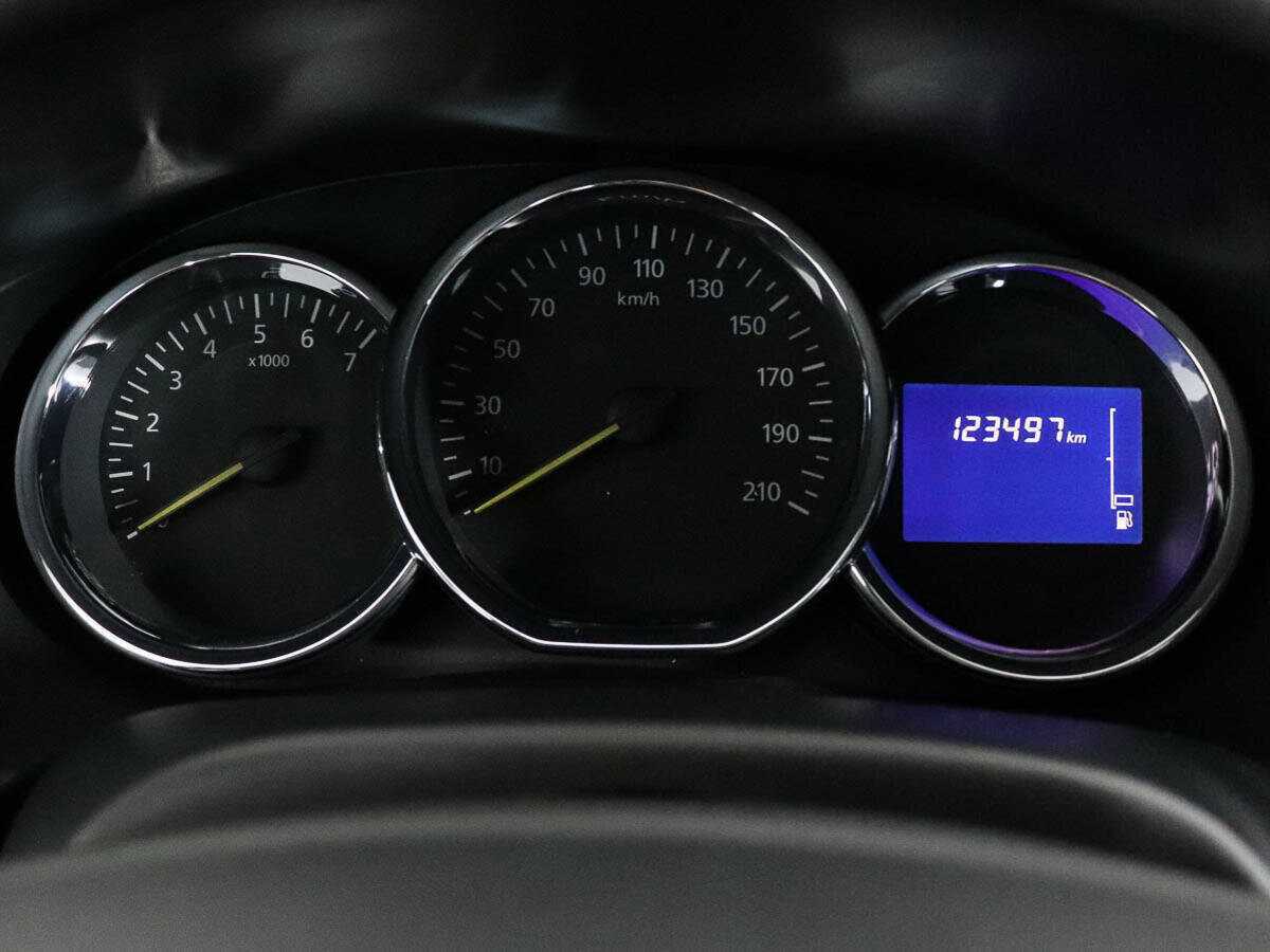 Renault Logan, 2018 Фото №10