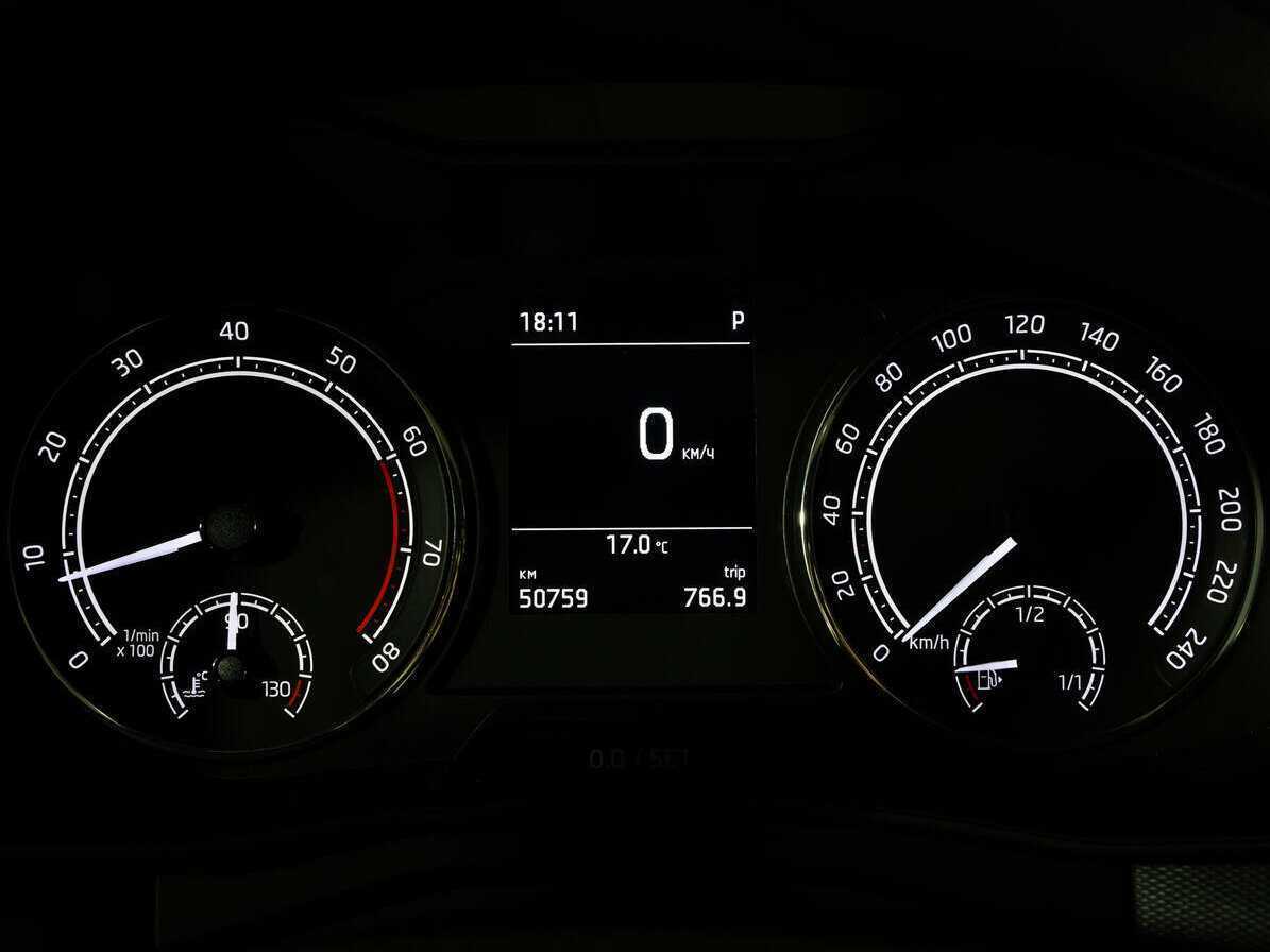 Skoda Rapid, 2021 Фото №14