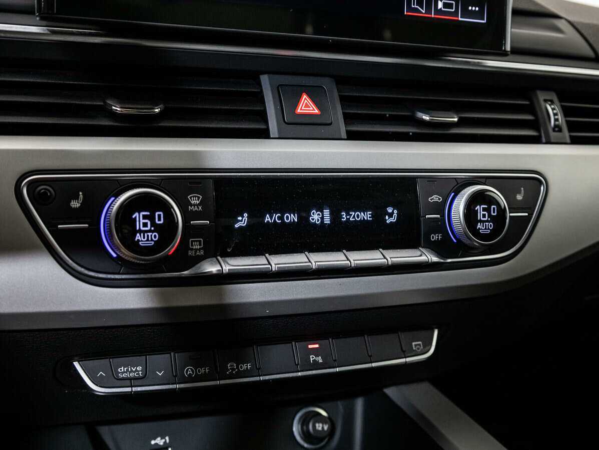 Audi A4 Long 35 TFSI, 2020 Фото №17