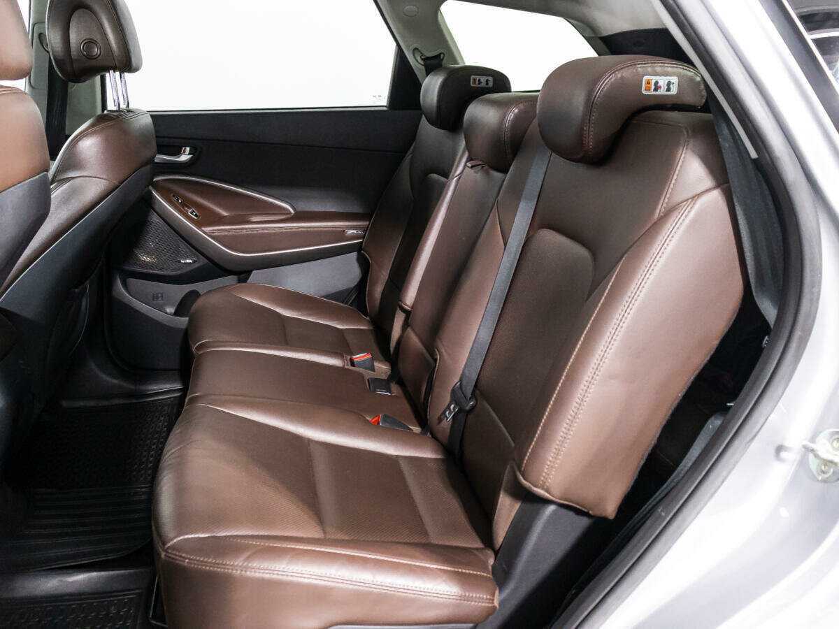 Hyundai Santa Fe Grand, 2017 Фото №10