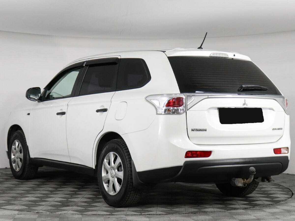 Mitsubishi Outlander, 2014 - 124 028 км. | Фото №7