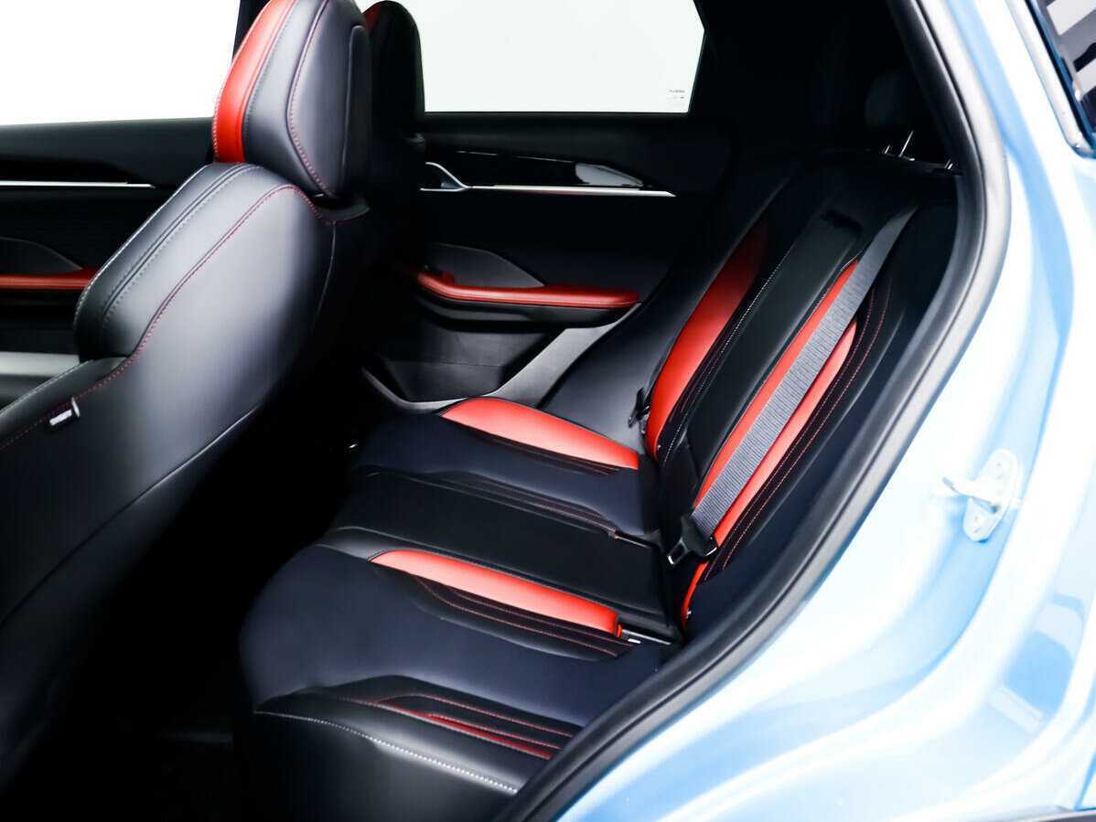 Geely Coolray, 2023 Фото №12