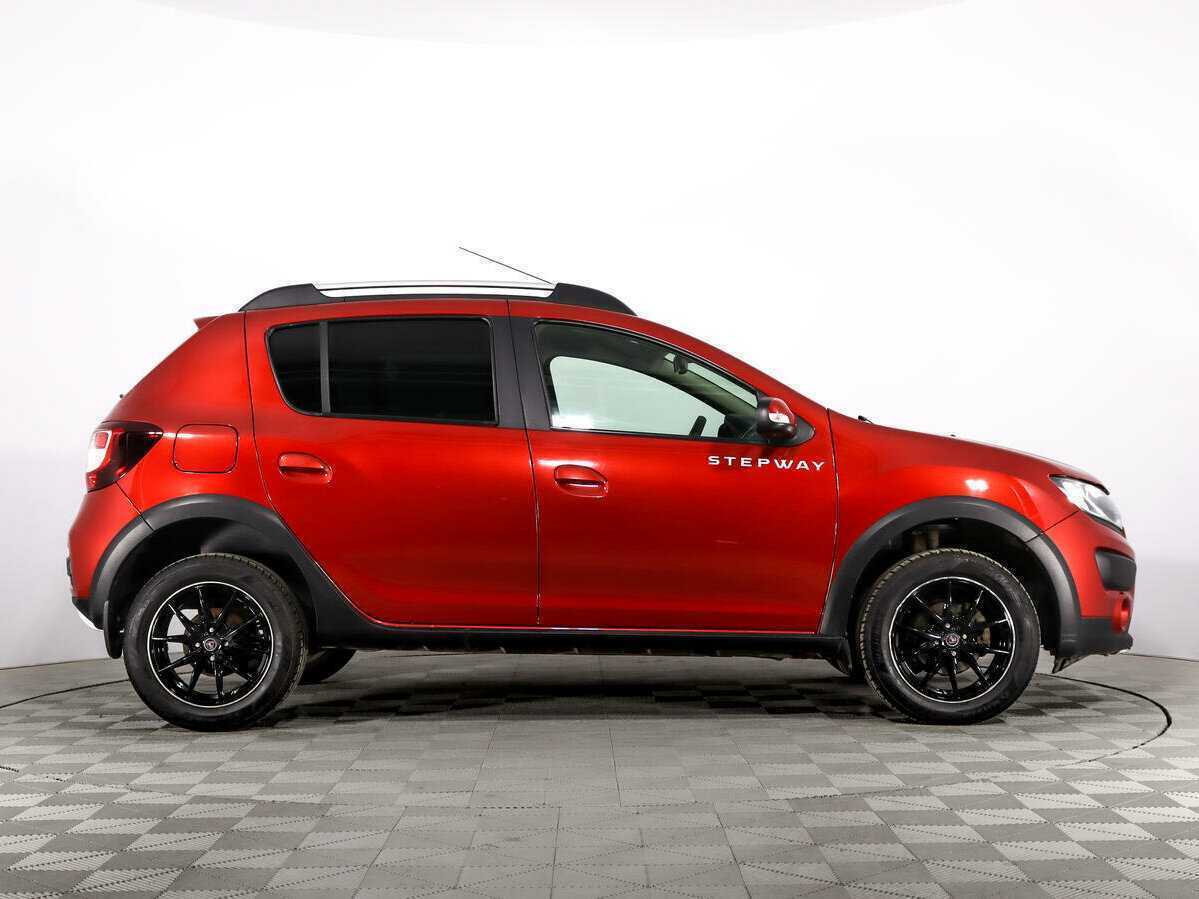 Renault Sandero Stepway, 2016 - 80 720 км. | Фото №4