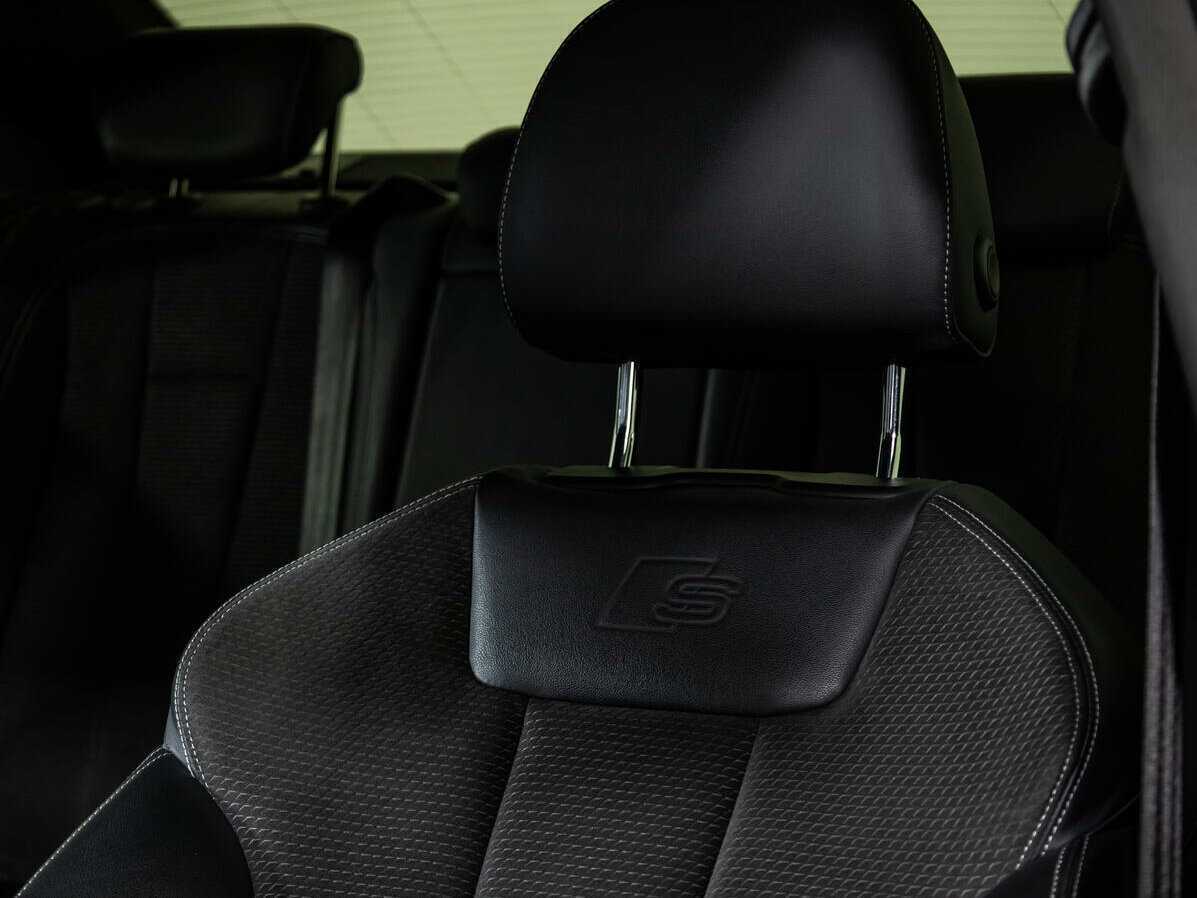 Audi A4, 2019 Фото №22