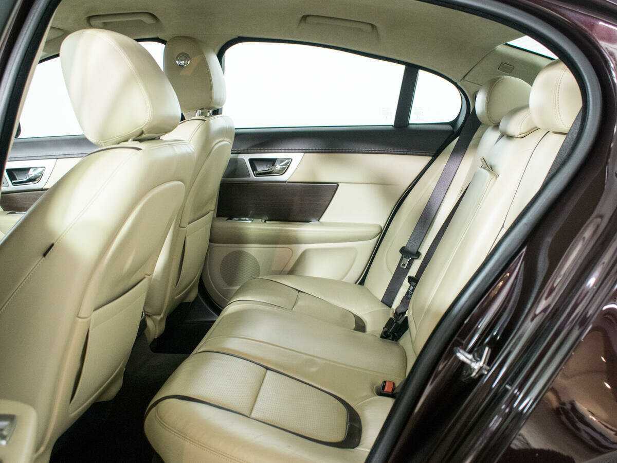 Jaguar XF, 2013 Фото №9