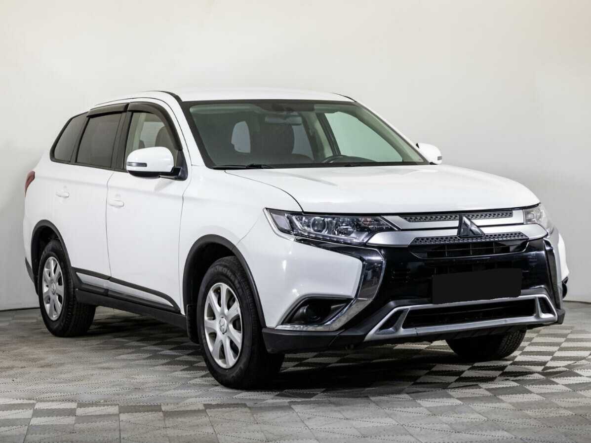 Mitsubishi Outlander, 2020 - 91 911 км. | Фото №3