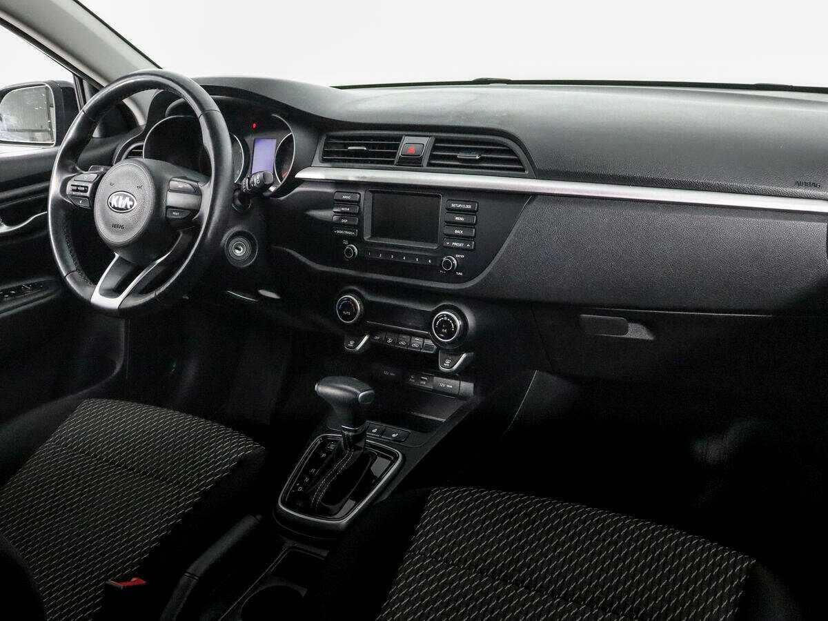 Kia Rio X-Line, 2018 Фото №9