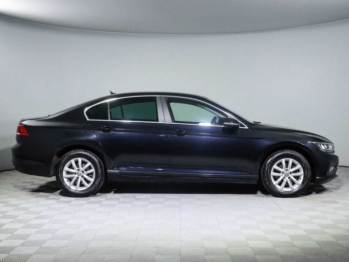 Volkswagen Passat, 2020 - 76 036 км. | Фото №4