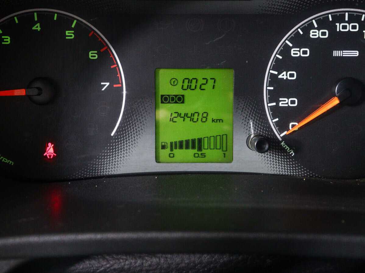 Lada (ВАЗ) Granta, 2013 Фото №9