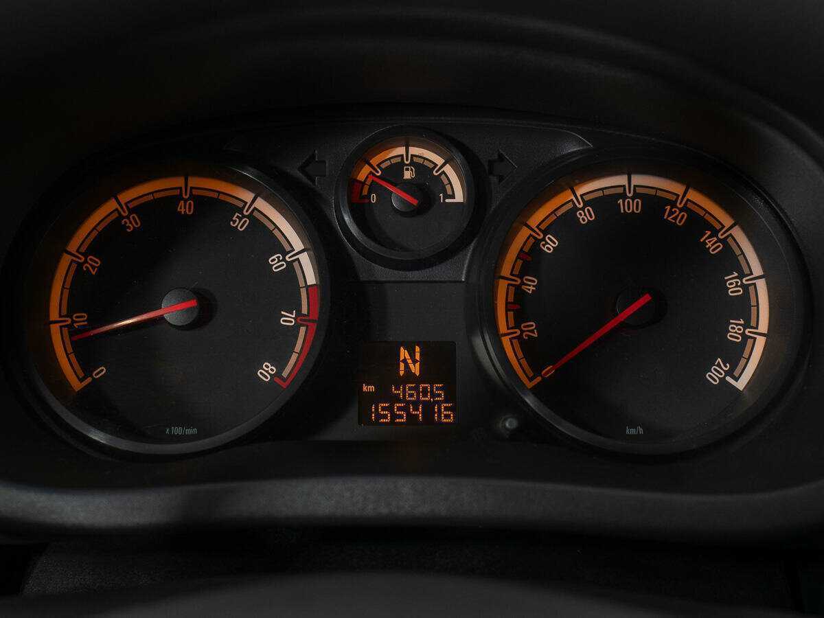 Opel Corsa, 2012 Фото №12