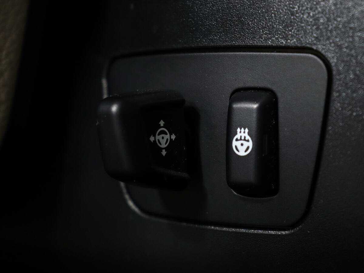 BMW 5 серии 535i xDrive, 2012 Фото №22