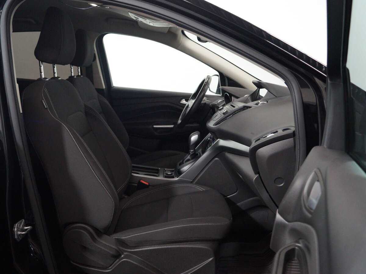 Ford Kuga, 2018 Фото №11