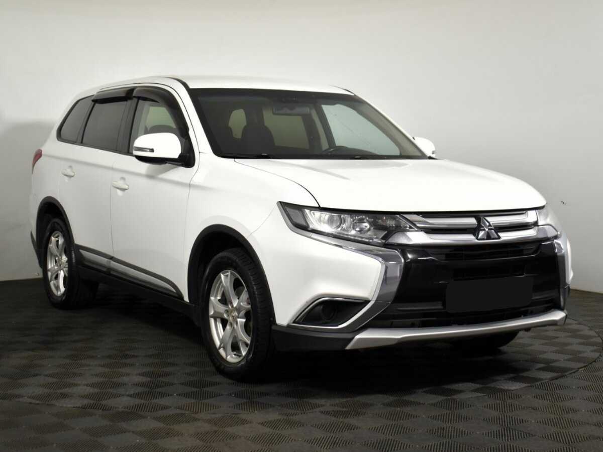 Mitsubishi Outlander, 2017 - 207 000 км. | Фото №3