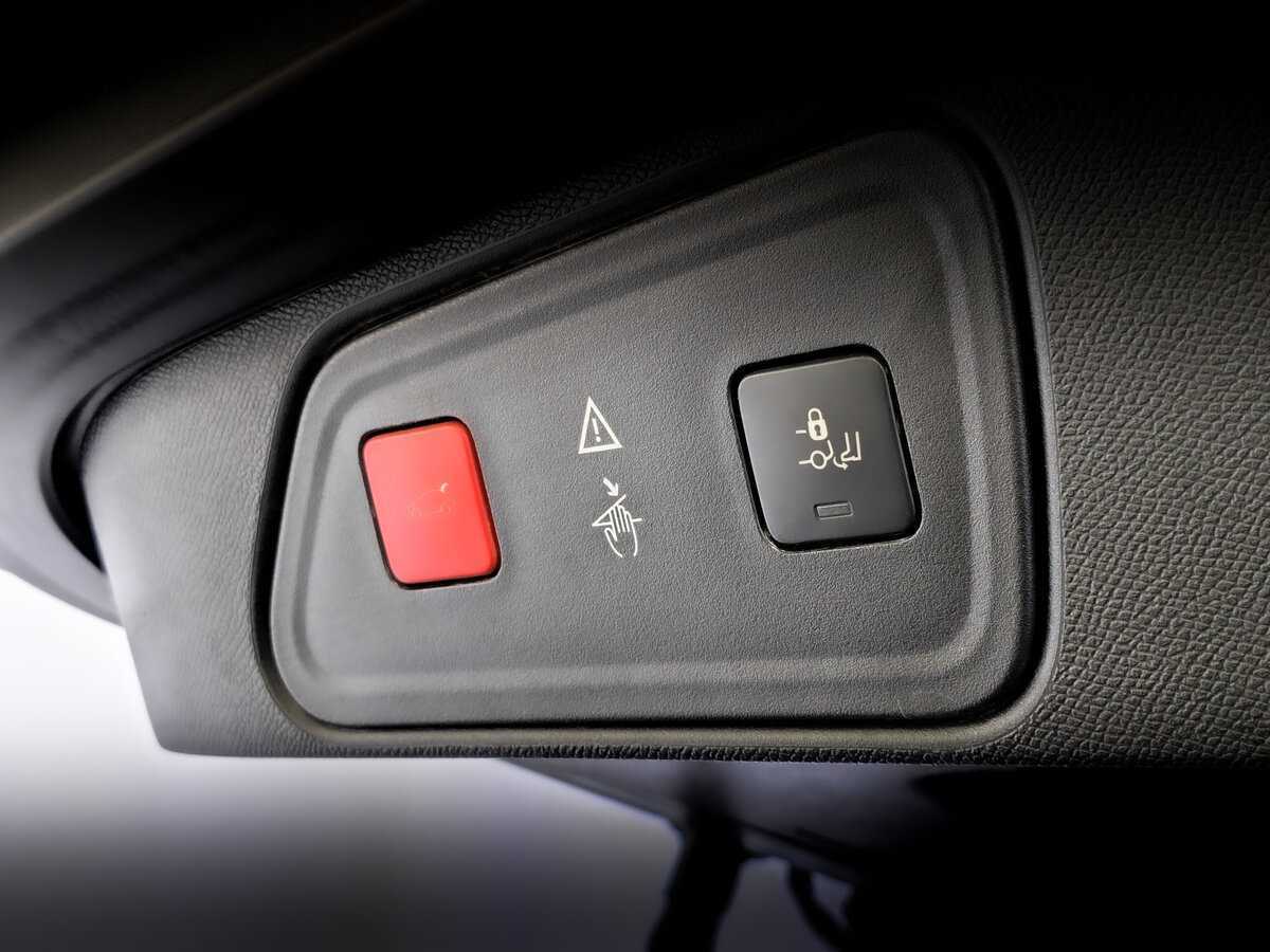 Peugeot 3008, 2018 Фото №21