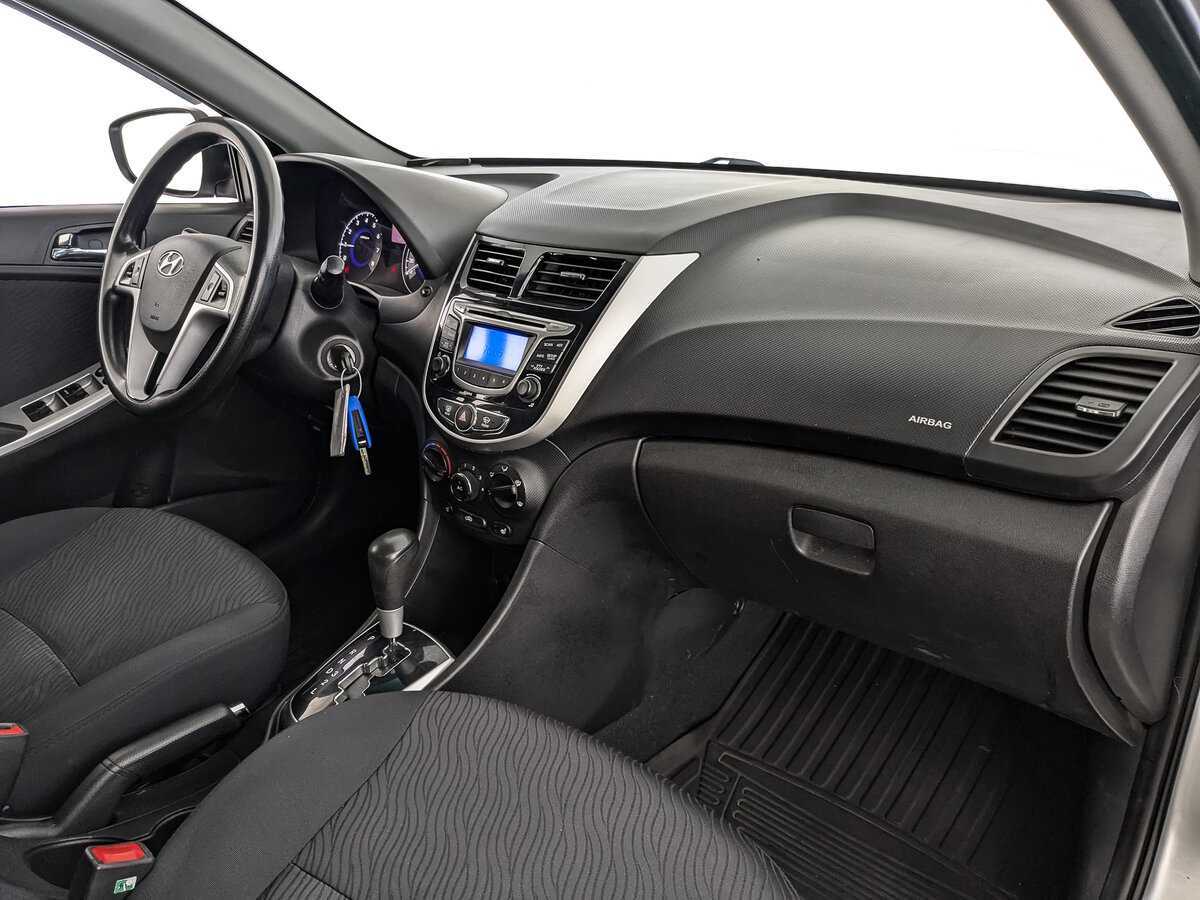 Hyundai Solaris, 2012 Фото №9