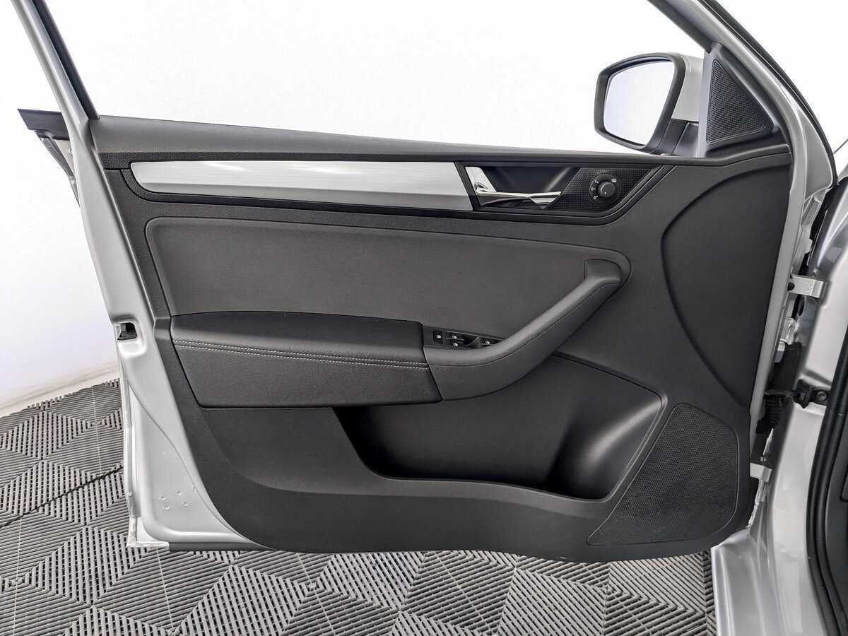 Skoda Rapid, 2018 Фото №15