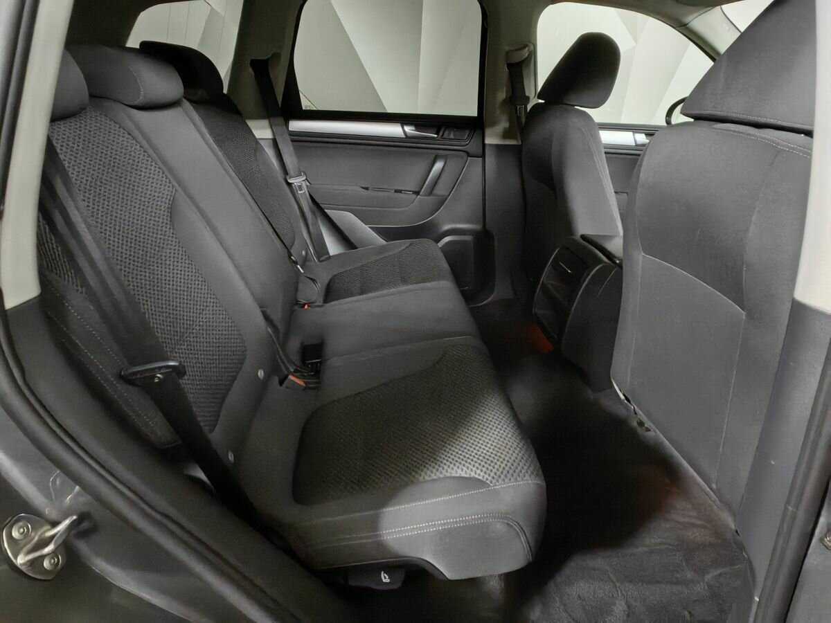 Volkswagen Touareg, 2012 Фото №11