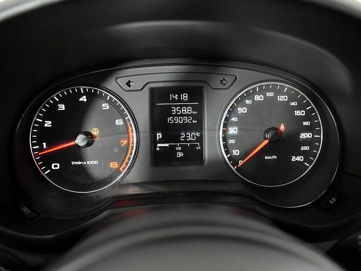 Audi A1 Sportback, 2014 Фото №12