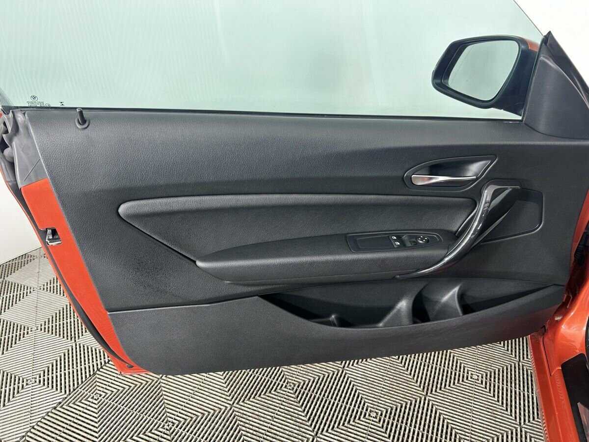 BMW 1 серии 118i, 2013 - 183 000 км. | Фото №8