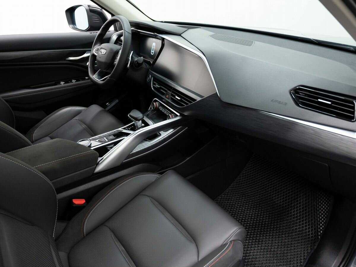 Geely Tugella, 2022 Фото №11