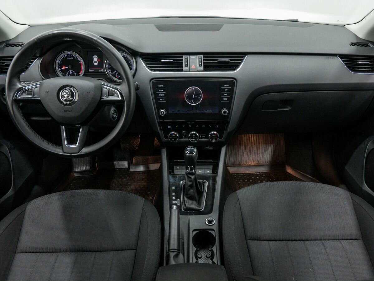 Skoda Octavia, 2018 Фото №9