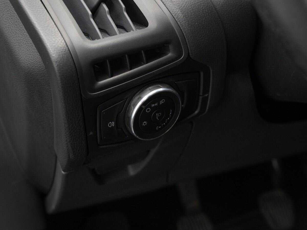 Ford Focus, 2012 Фото №16