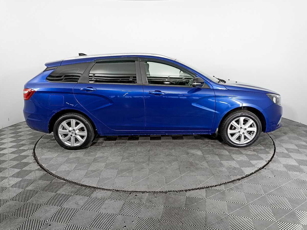 Lada (ВАЗ) Vesta SW, 2021 Фото №4