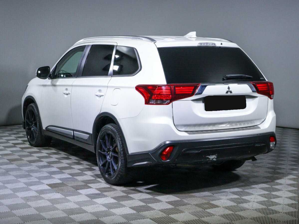 Mitsubishi Outlander, 2019 - 49 800 км. | Фото №7